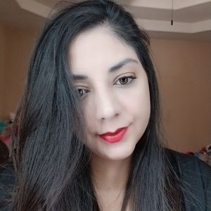 Meet your Posher, Ana